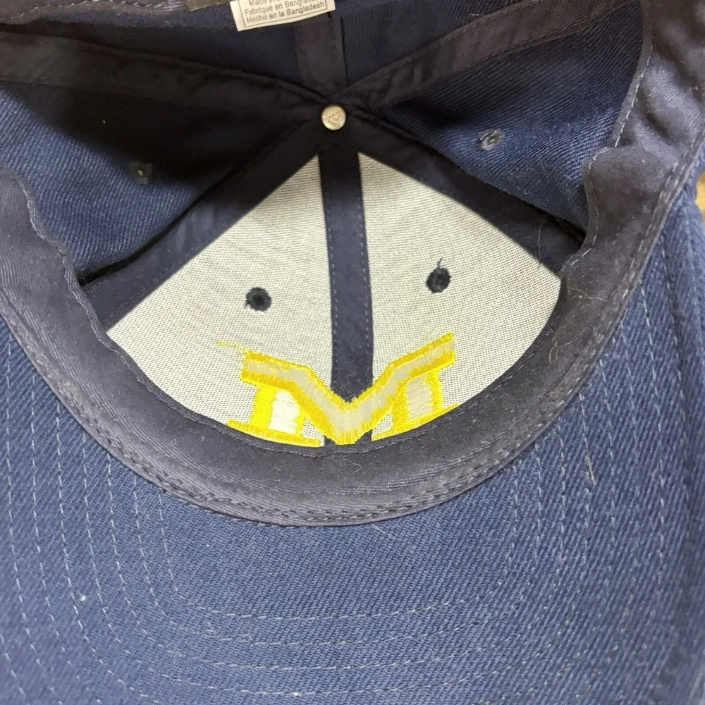 University of Michigan Wolverines Adidas Hat Cap Fitted Size 6 7/8‎